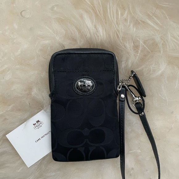 Authentic Coach Coin Pouch - Picture 6 of 6